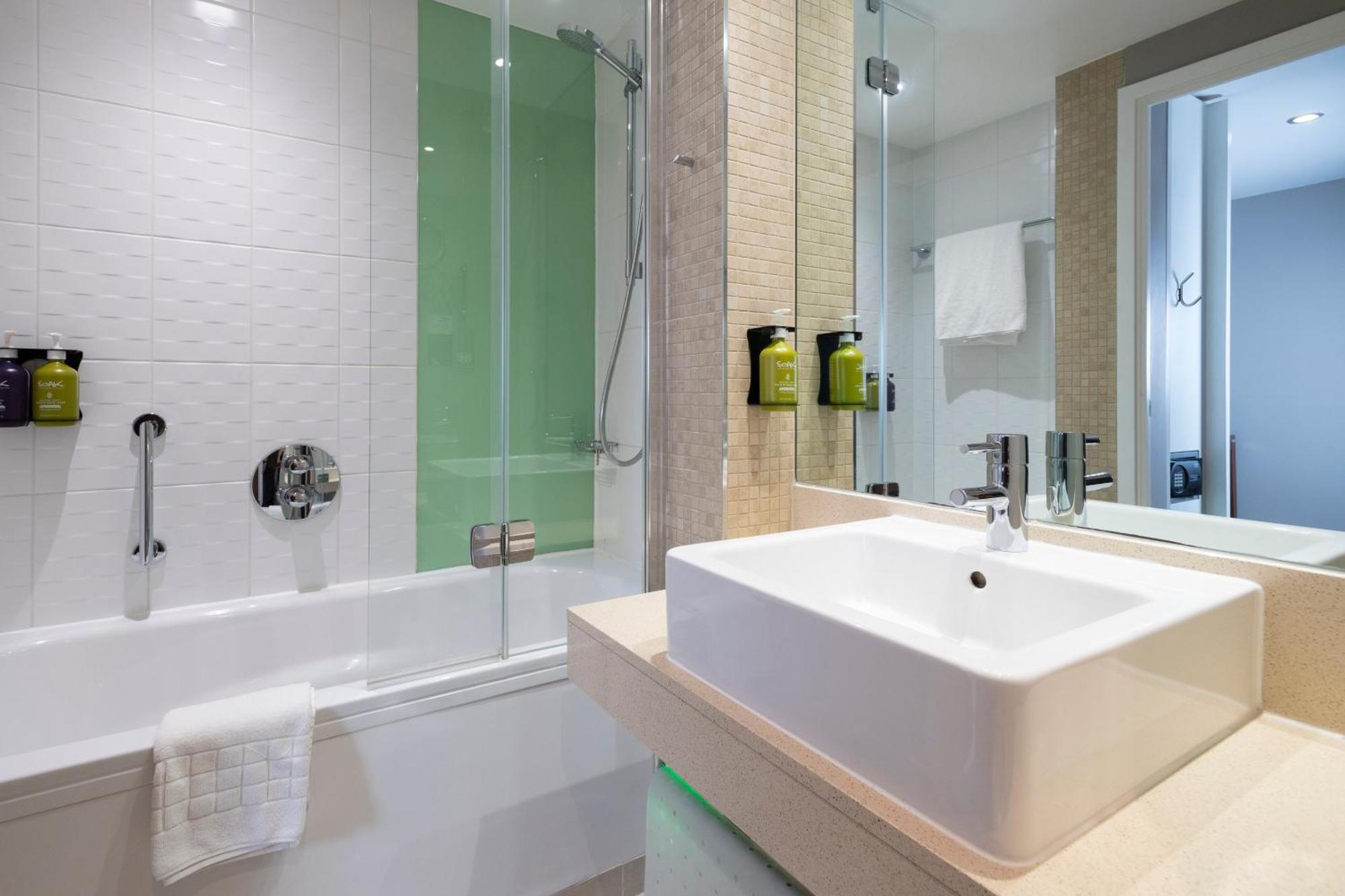 Holiday Inn Derby Riverlights By Ihg Εξωτερικό φωτογραφία